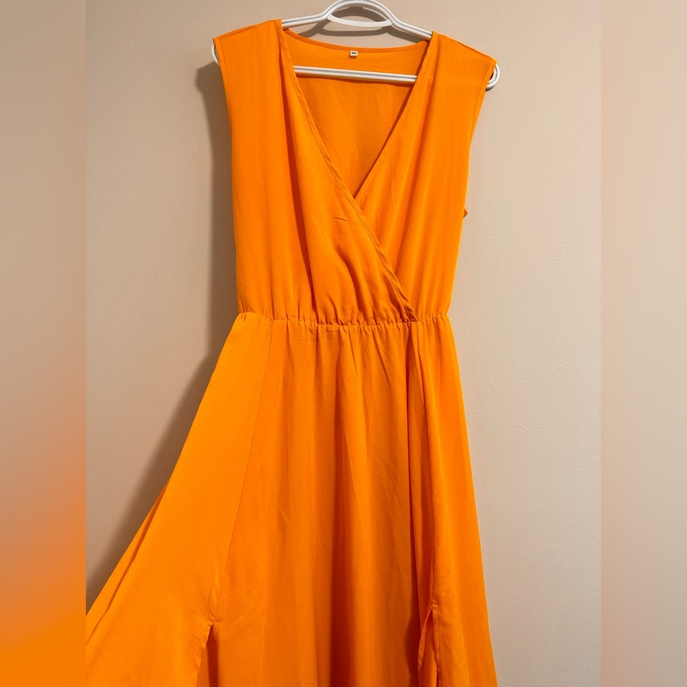 EUC / SHEIN Orange Maxi Dress